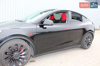 Внедорожник / Кроссовер Tesla Model Y 2023 в 