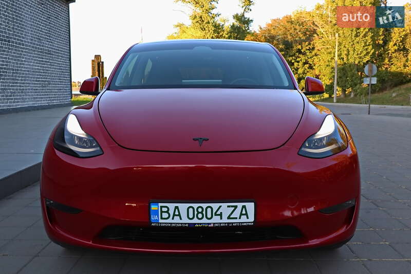 Позашляховик / Кросовер Tesla Model Y 2023 в Кременчуці