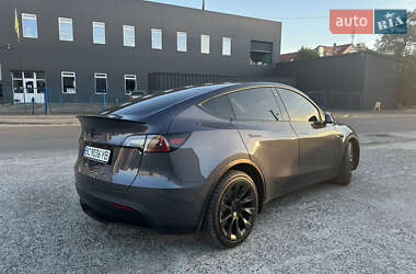 Внедорожник / Кроссовер Tesla Model Y 2023 в 