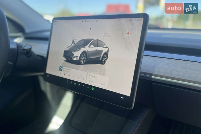 Позашляховик / Кросовер Tesla Model Y 2023 в Коломиї
