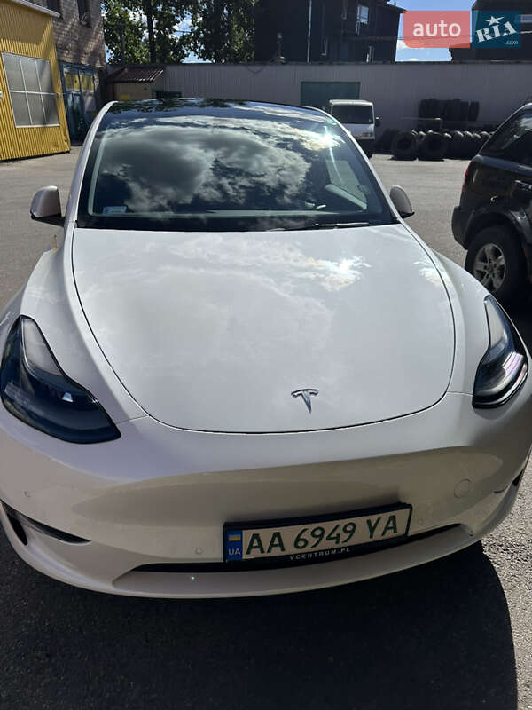 Позашляховик / Кросовер Tesla Model Y 2021 в Києві фото 34 Позашляховик / Кросовер Tesla Model Y 2021 в Києві