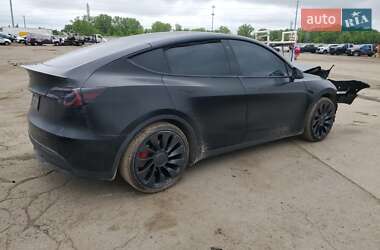 Внедорожник / Кроссовер Tesla Model Y 2022 в 