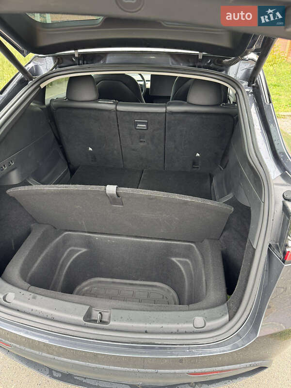 Позашляховик / Кросовер Tesla Model Y 2023 в Києві