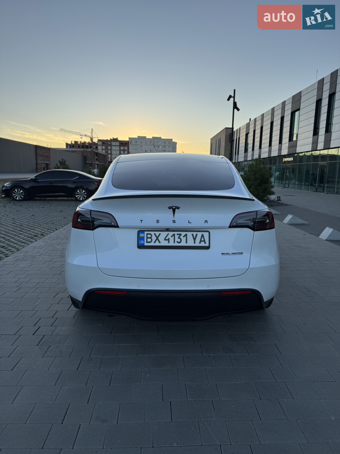 2022 Tesla Model Y - мініатюра 6