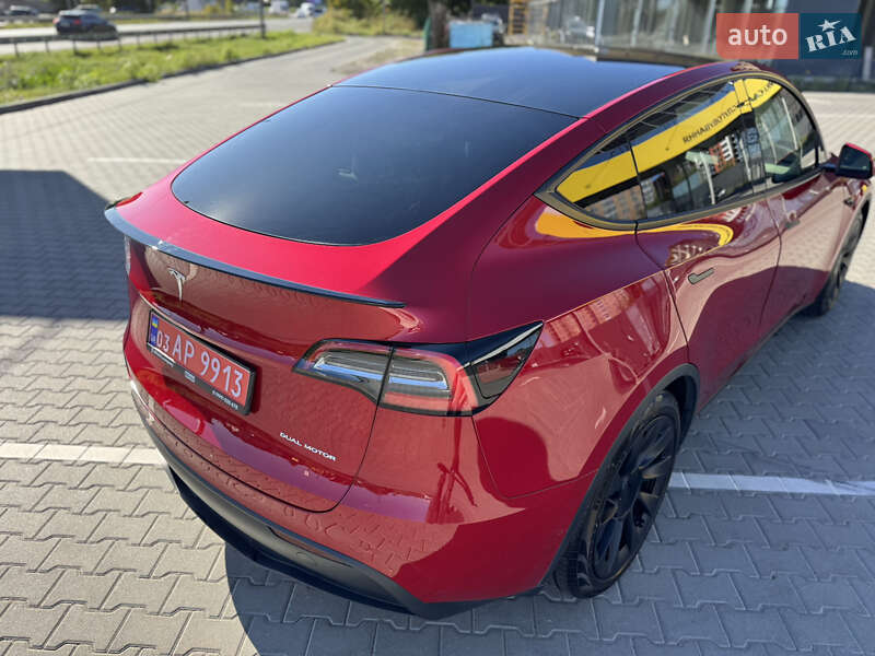 Позашляховик / Кросовер Tesla Model Y 2020 в Луцьку