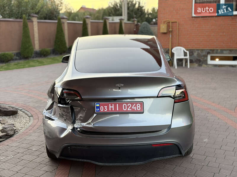 Позашляховик / Кросовер Tesla Model Y 2025 в Луцьку