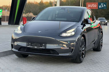 Внедорожник / Кроссовер Tesla Model Y 2022 в 