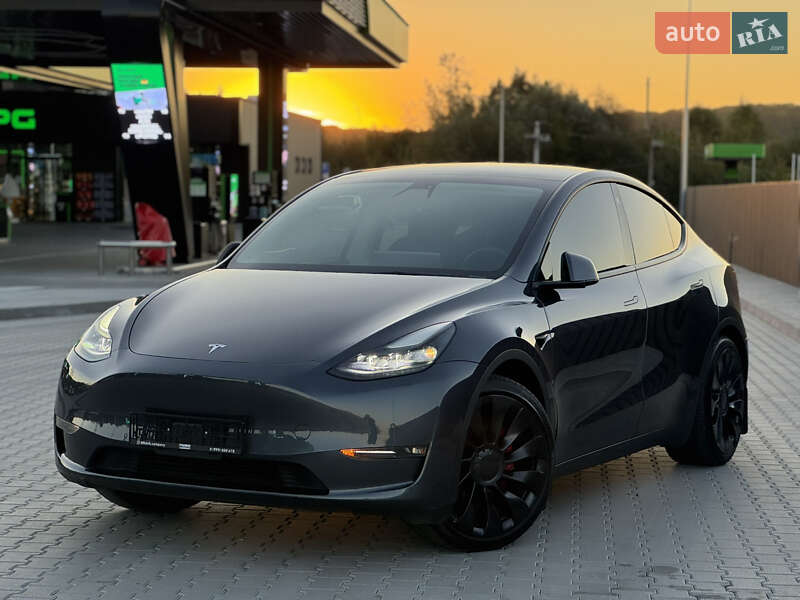Позашляховик / Кросовер Tesla Model Y 2022 в Вінниці