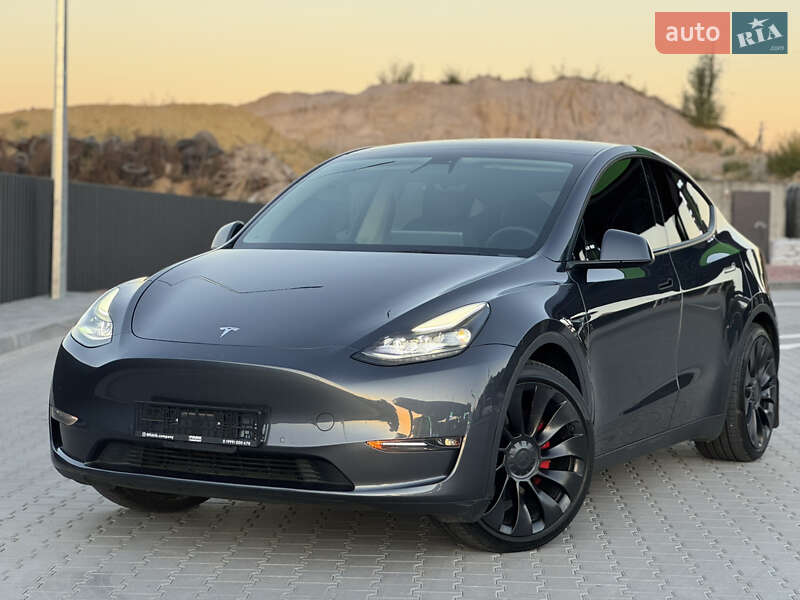 Позашляховик / Кросовер Tesla Model Y 2022 в Вінниці