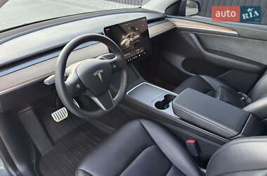Внедорожник / Кроссовер Tesla Model Y 2022 в 