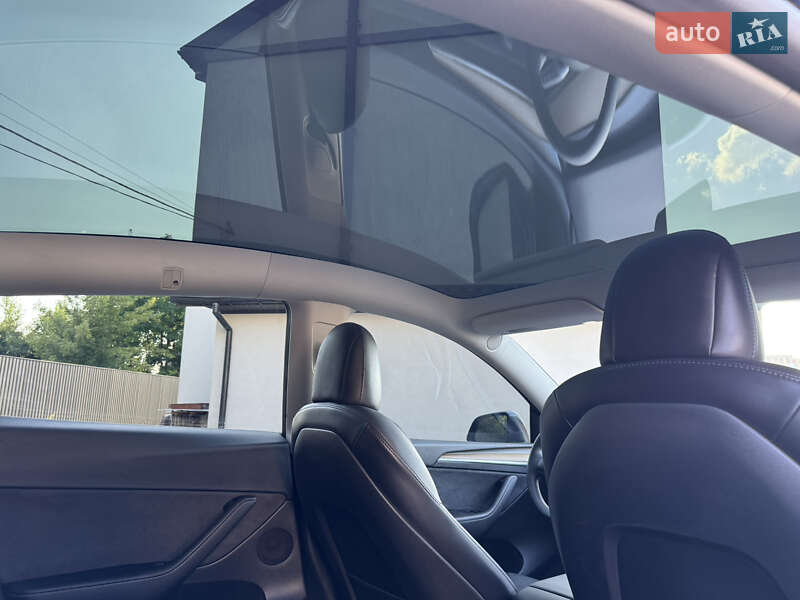 Позашляховик / Кросовер Tesla Model Y 2022 в Вінниці