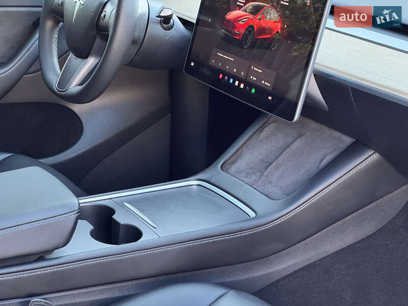 Позашляховик / Кросовер Tesla Model Y 2022 в Вінниці