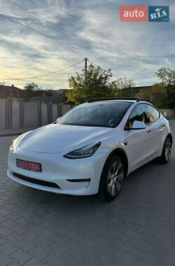Позашляховик / Кросовер Tesla Model Y 2022 в 