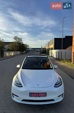Позашляховик / Кросовер Tesla Model Y 2022 в 