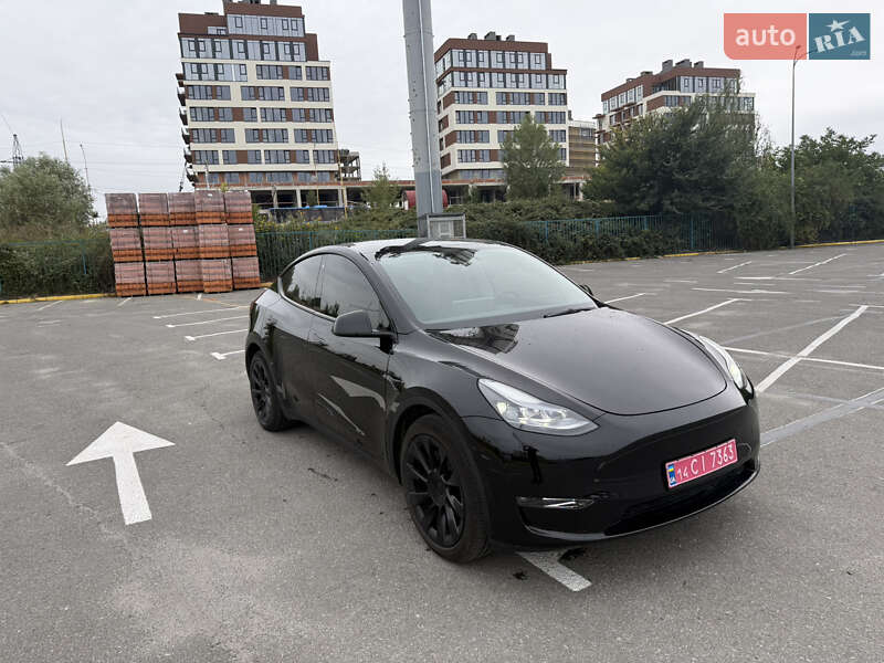 Внедорожник / Кроссовер Tesla Model Y 2022 в Ужгороде