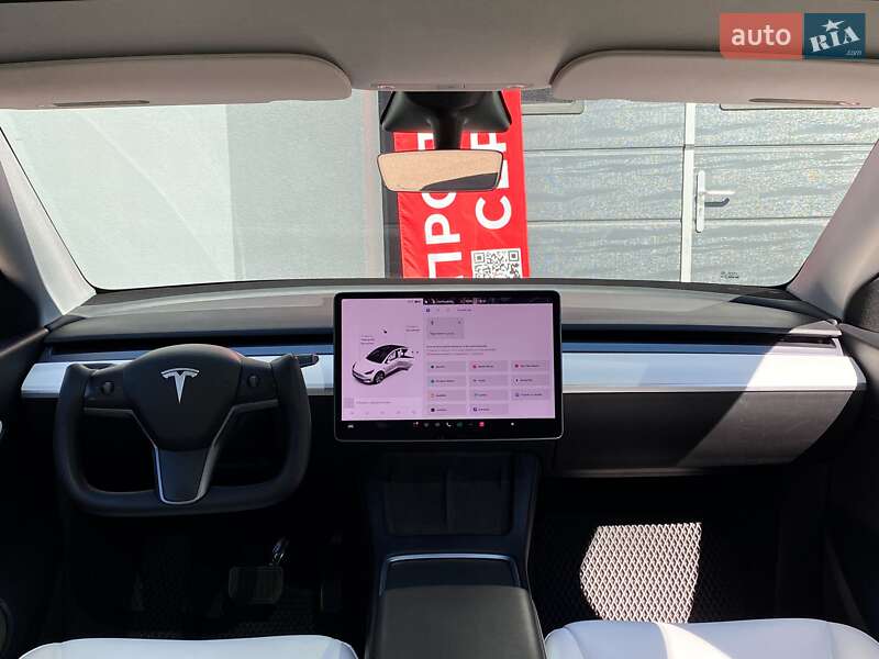 Позашляховик / Кросовер Tesla Model Y 2021 в Києві