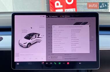 Внедорожник / Кроссовер Tesla Model Y 2021 в 