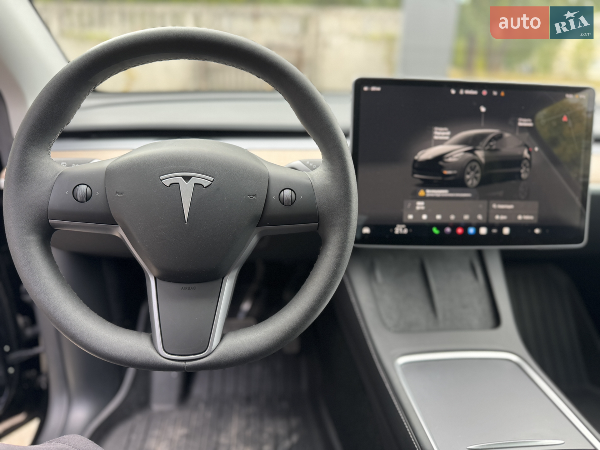 2024 Tesla Model Y - мініатюра 27