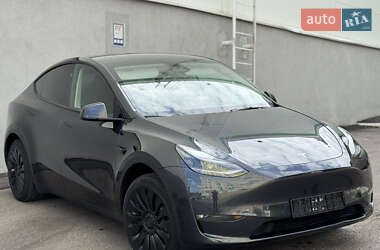Внедорожник / Кроссовер Tesla Model Y 2024 в Киеве