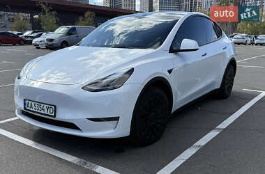 Внедорожник / Кроссовер Tesla Model Y 2023 в Киеве