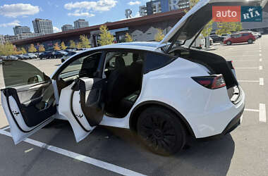 Внедорожник / Кроссовер Tesla Model Y 2023 в 
