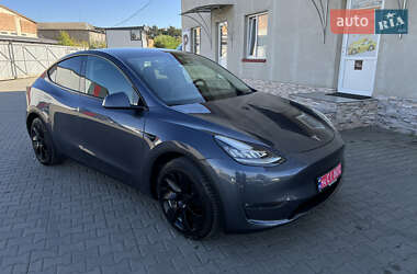 Внедорожник / Кроссовер Tesla Model Y 2022 в 