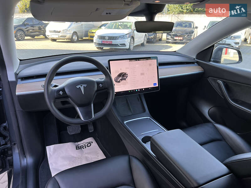 Внедорожник / Кроссовер Tesla Model Y 2022 в Луцке