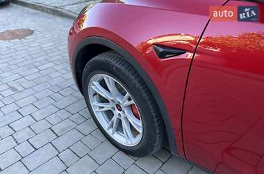 Внедорожник / Кроссовер Tesla Model Y 2023 в 