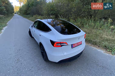 Внедорожник / Кроссовер Tesla Model Y 2021 в 