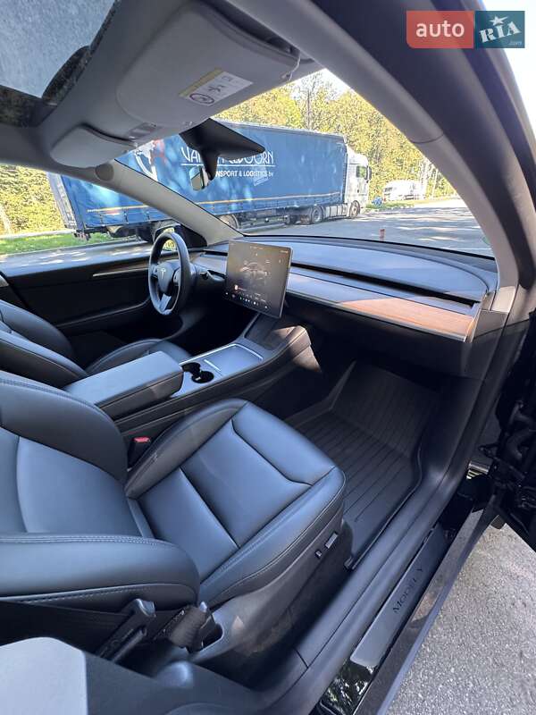 Позашляховик / Кросовер Tesla Model Y 2022 в Вінниці