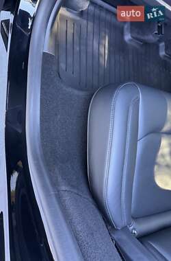 Позашляховик / Кросовер Tesla Model Y 2022 в 