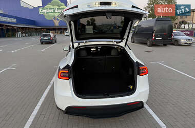 Внедорожник / Кроссовер Tesla Model Y 2022 в 
