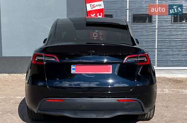 Внедорожник / Кроссовер Tesla Model Y 2023 в 