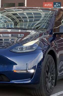 Позашляховик / Кросовер Tesla Model Y 2022 в 