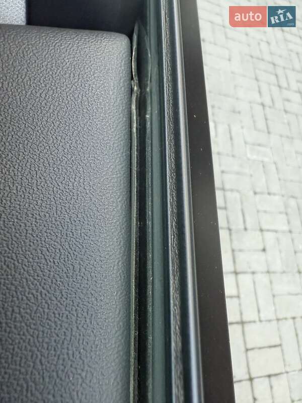 Внедорожник / Кроссовер Tesla Model Y 2023 в Хмельницком фото 27 Внедорожник / Кроссовер Tesla Model Y 2023 в Хмельницком