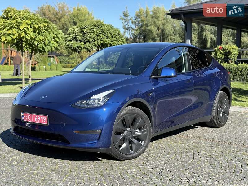 Внедорожник / Кроссовер Tesla Model Y 2022 в 