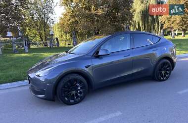 Позашляховик / Кросовер Tesla Model Y 2023 в 