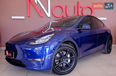 Внедорожник / Кроссовер Tesla Model Y 2021 в 