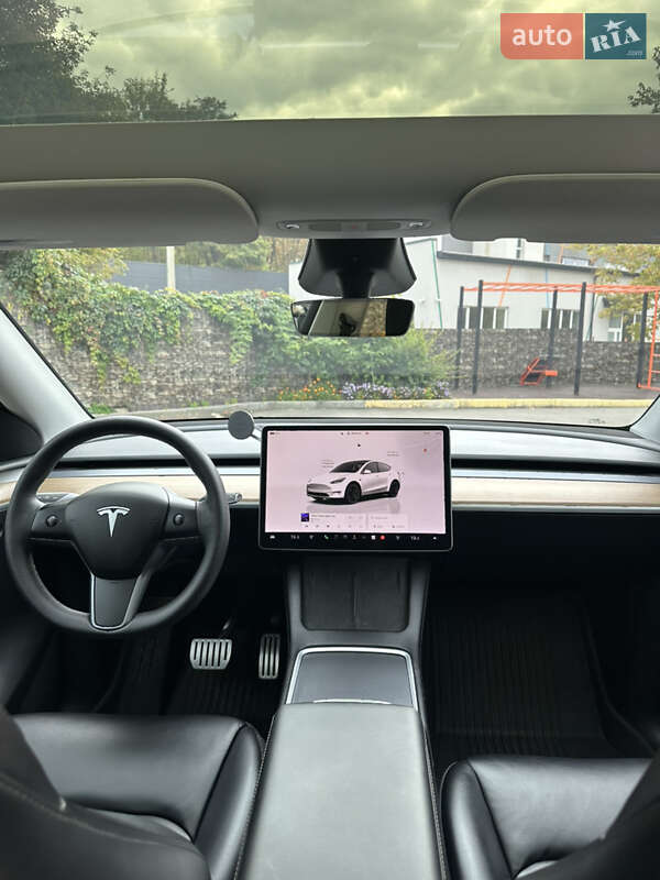Внедорожник / Кроссовер Tesla Model Y 2023 в Харькове