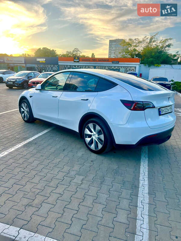 Внедорожник / Кроссовер Tesla Model Y 2022 в Одессе
