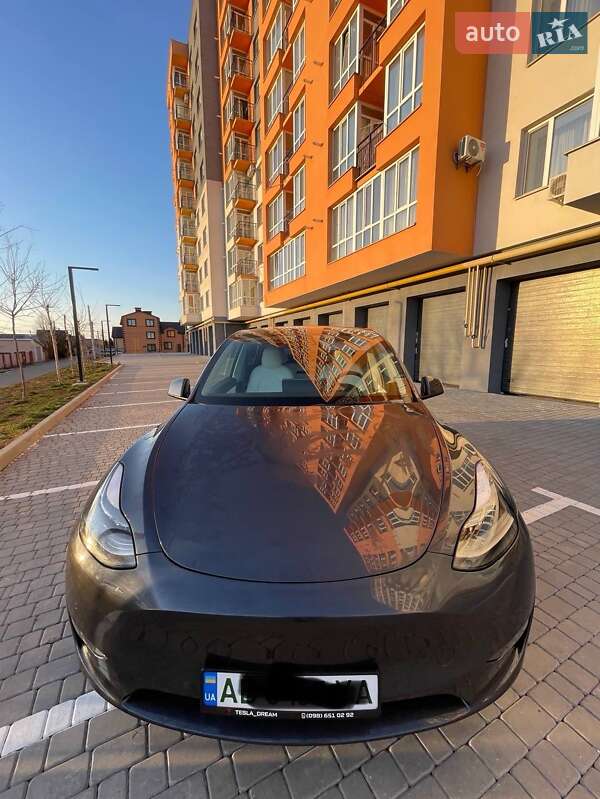 Внедорожник / Кроссовер Tesla Model Y 2022 в Броварах