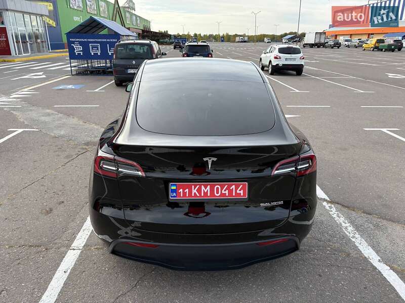 Позашляховик / Кросовер Tesla Model Y 2023 в Харкові