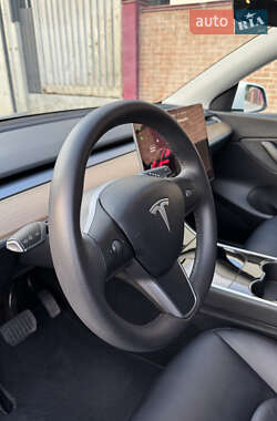 Внедорожник / Кроссовер Tesla Model Y 2020 в 