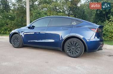 Позашляховик / Кросовер Tesla Model Y 2023 в 