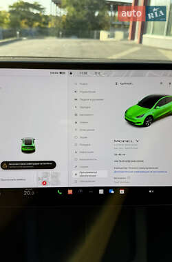 Позашляховик / Кросовер Tesla Model Y 2022 в Дніпрі