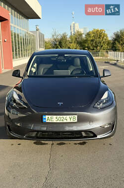 Позашляховик / Кросовер Tesla Model Y 2022 в 