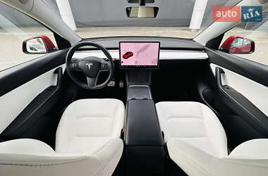 Внедорожник / Кроссовер Tesla Model Y 2021 в 
