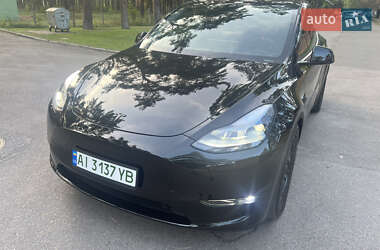 Позашляховик / Кросовер Tesla Model Y 2023 в 