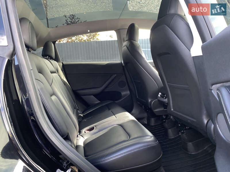 Внедорожник / Кроссовер Tesla Model Y 2022 в Луцке фото 68 Внедорожник / Кроссовер Tesla Model Y 2022 в Луцке