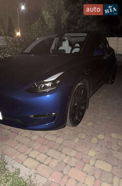 Внедорожник / Кроссовер Tesla Model Y 2023 в 